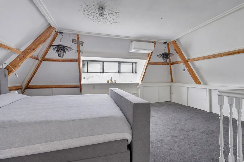 Magamistoad - Luxury Villa with Garden in Beverwijk