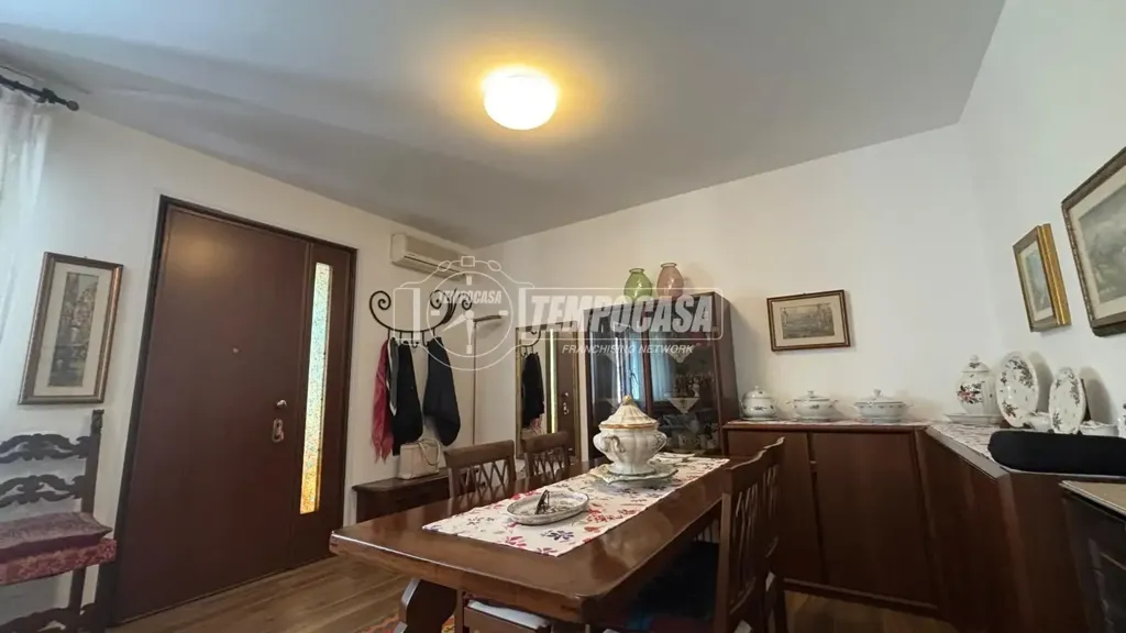 Comedor - Terraced Villa with Garden in Lodi