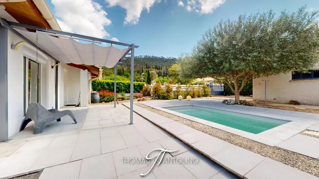 Piscine - Maison de Plain-Pied avec Piscine à Lagrasse