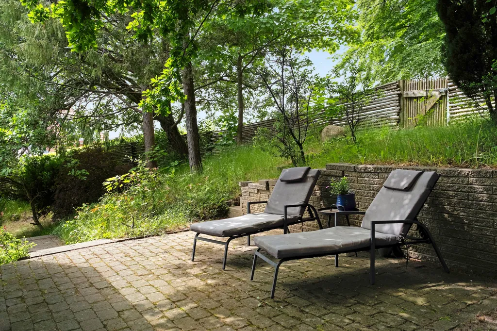 Aed - Architect-designed House with Garden in Espergærde