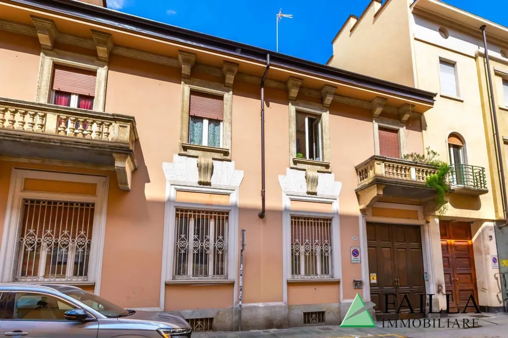 Välivaade - Restored Apartment with Balcony in Turin