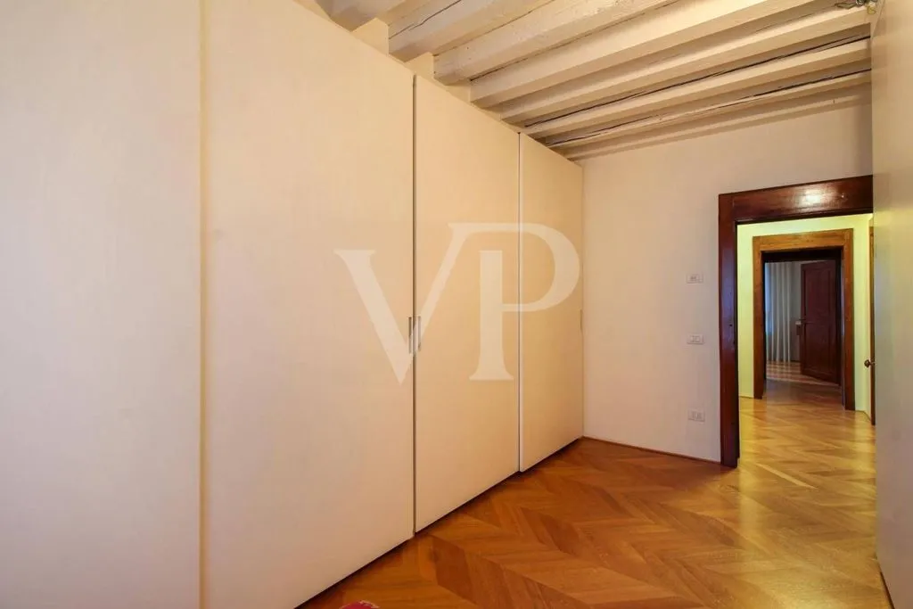 Entrée - Rustic Terraced House with Terrace in Schio