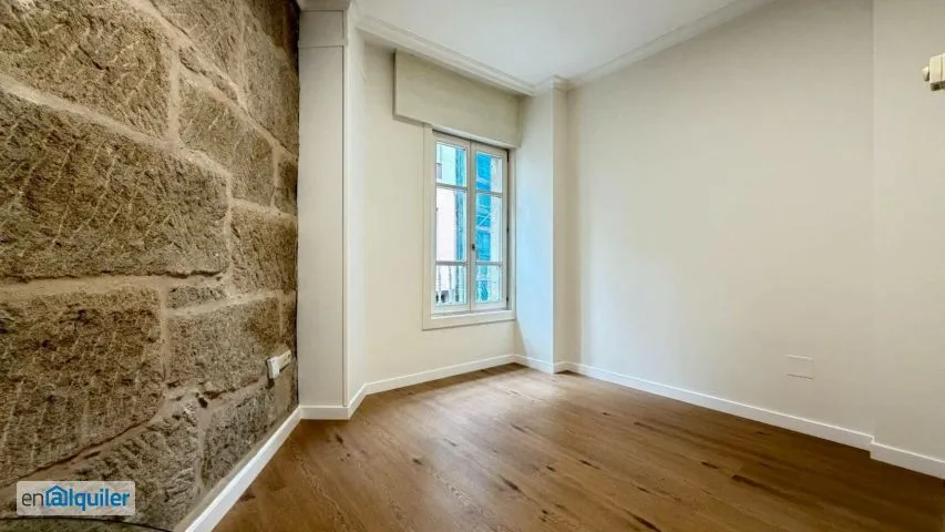Pièces - Modernised Flat with Lift in Old Town, Vigo
