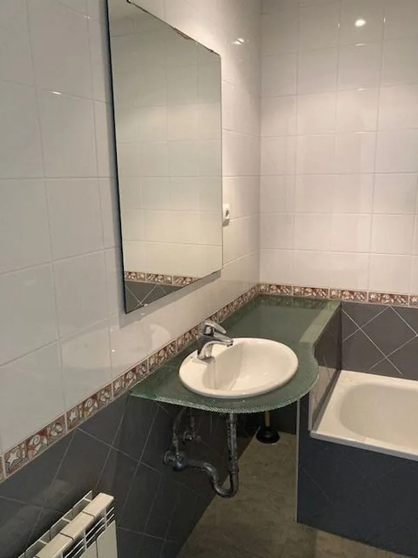 Vannitoad - Apartment with Balcony in Eixample Nord