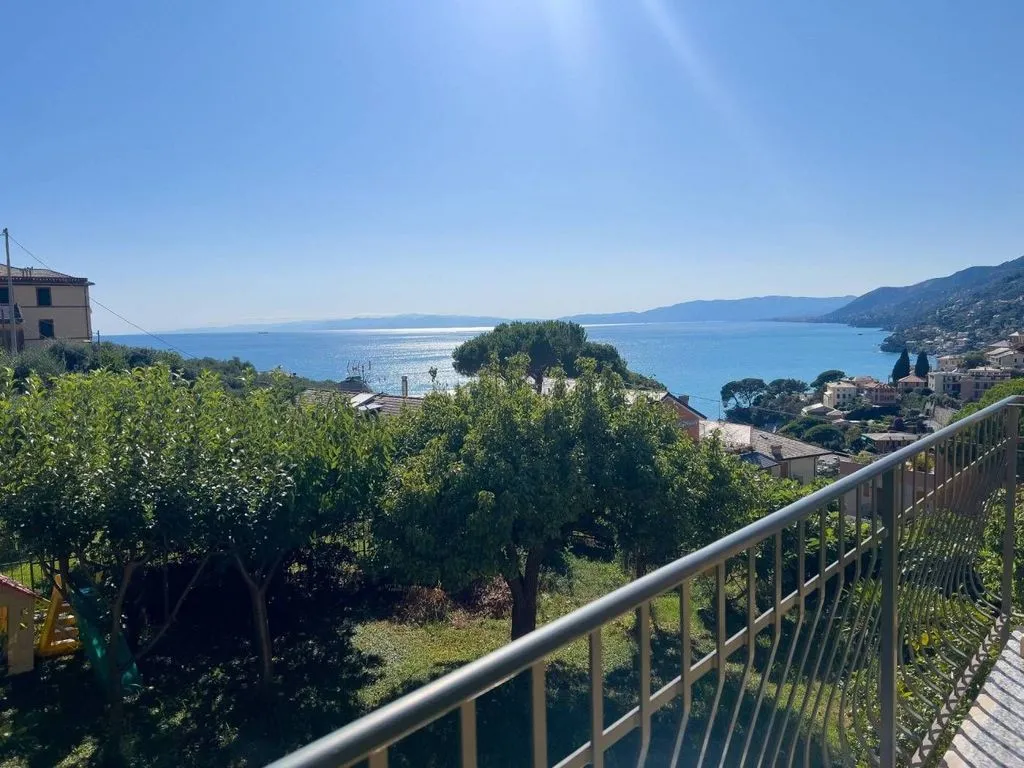 Rõdu - Luxury Villa with Panoramic Sea View in Camogli