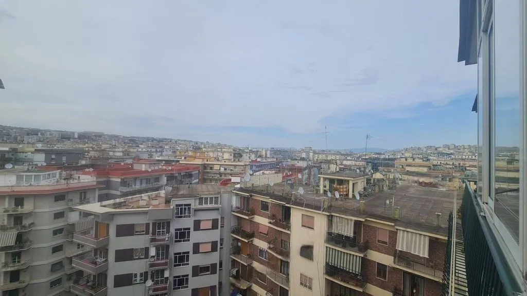 Rõdu - Luxury Penthouse with Triple Exposure in Naples