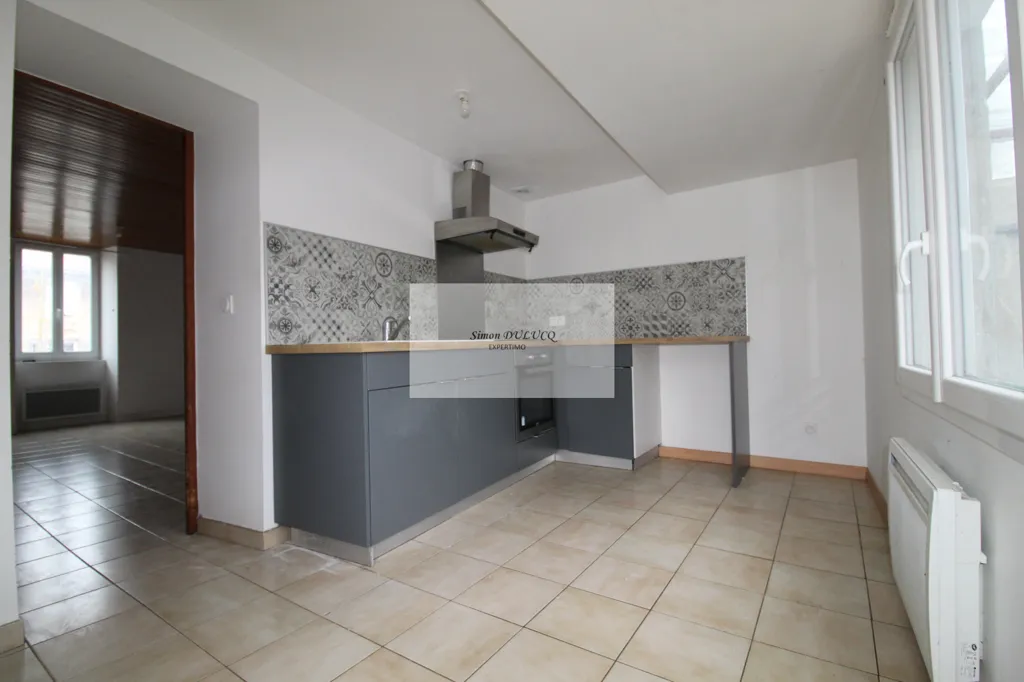 Cuisine - Ensemble Immobilier avec Local Commercial à Saint-Affrique