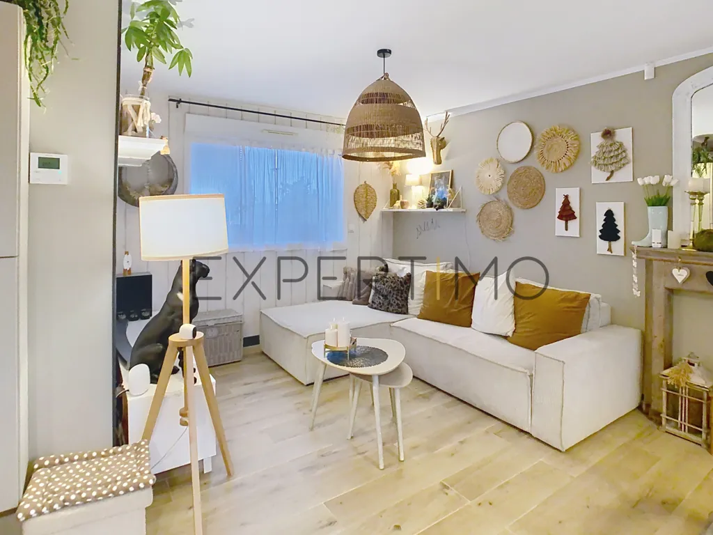 Pavillon de 2019 avec Terrasse à Thaon