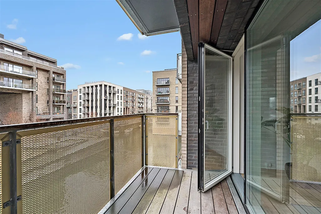 Balcone - Modern Apartment with Balcony in Sluseholmen