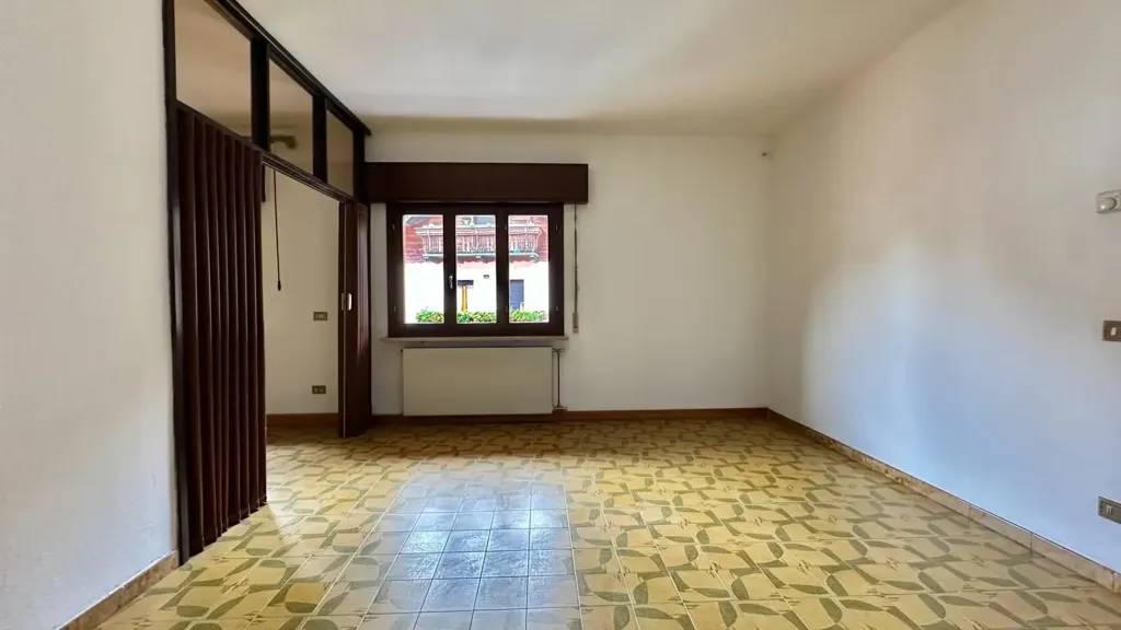 Pièces - Bright Apartment with Parking in Pontebba
