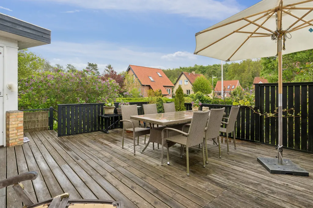 Terrasse - Classical Villa with Bay View in Kerteminde