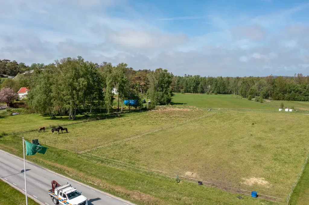 Vue aérienne - Plot with Sea Access in Ellös, Västra Götaland