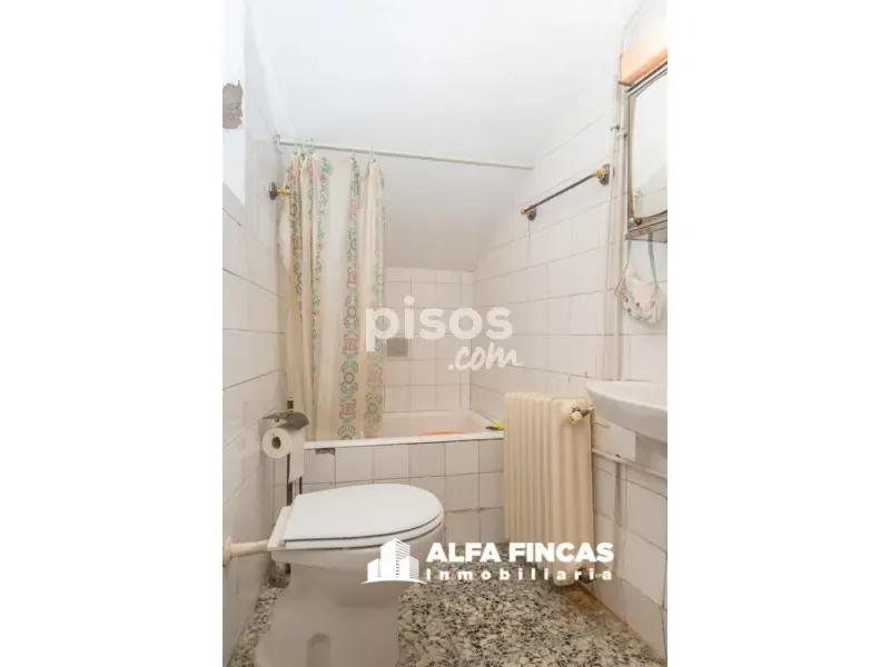 Salles de bain - Traditional Chalet with Patio in Belmonte