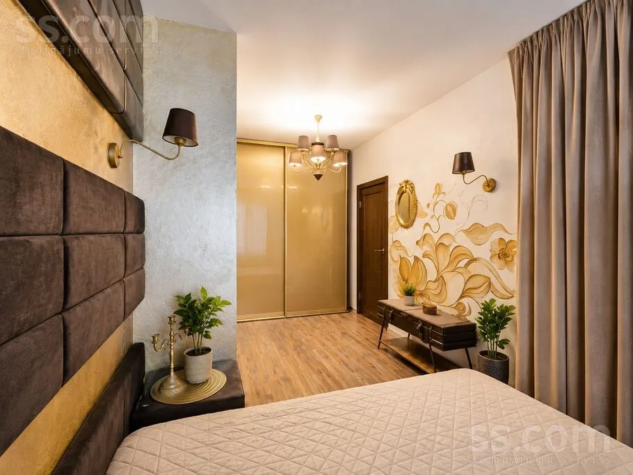 Chambres - 3-Bedroom Apartment with Courtyard View in Riga Centre