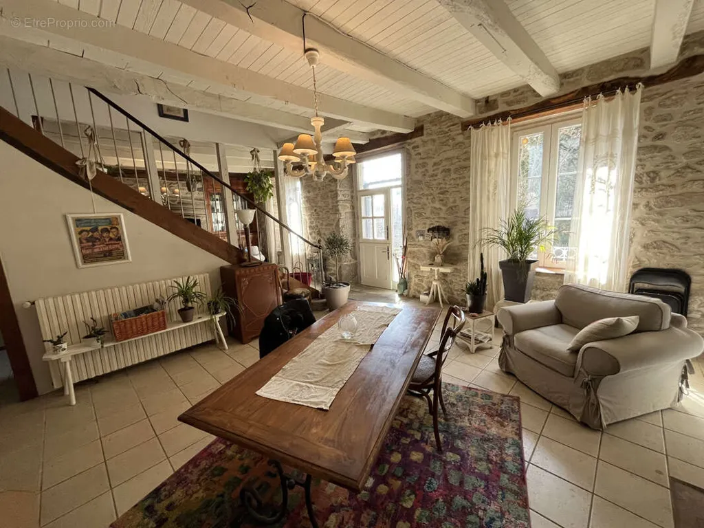 8-room house in Graissac