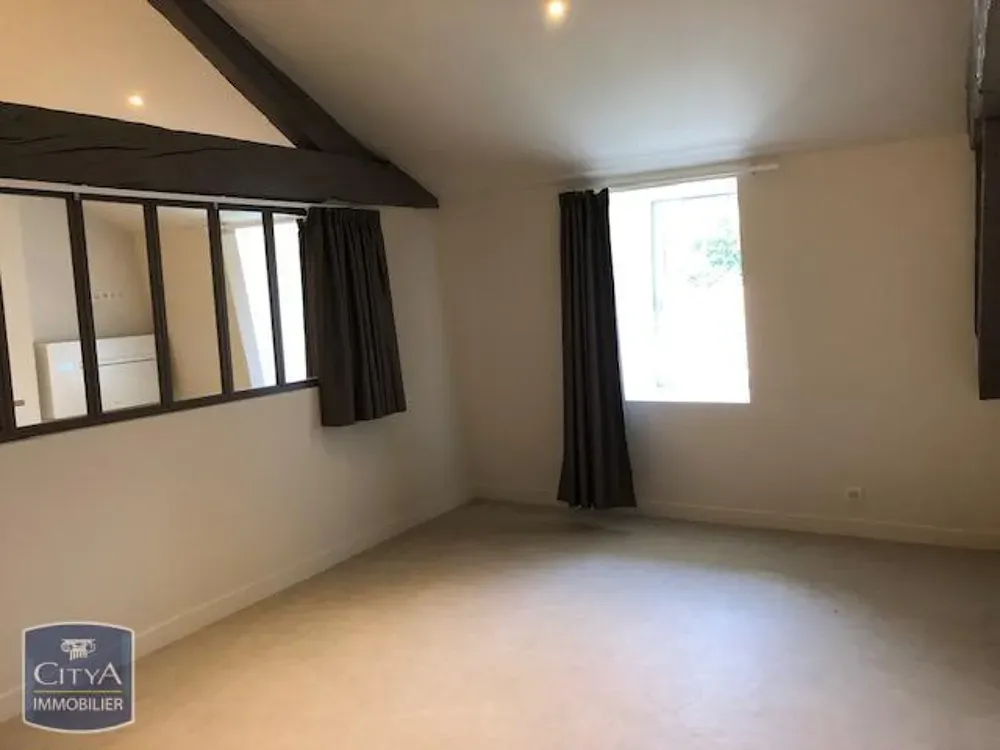 Pièces - Appartement 2 Pièces avec Vue Dégagée à Sarlat
