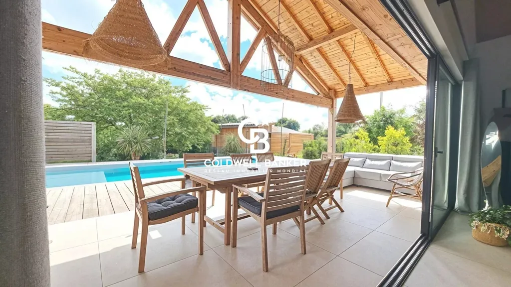 Piscine - Villa Contemporaine avec Piscine à Lège Bourg
