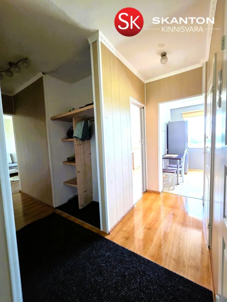 hallway_entrance