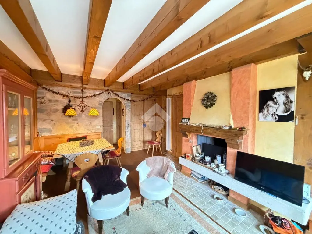 Séjour - Duplex Apartment with Balcony in Gallio