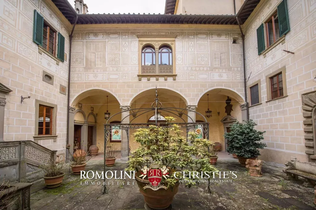 Jardin - Historic Villa with Panoramic Views near Florence