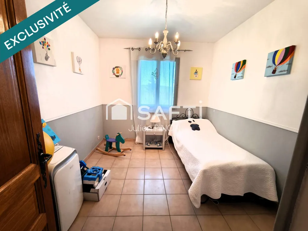 Magamistoad - Four-Bedroom House with Pool in Gargas