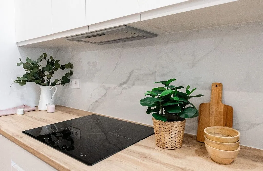 Kitchen - Modern Flat with Lift in Sector Oficios