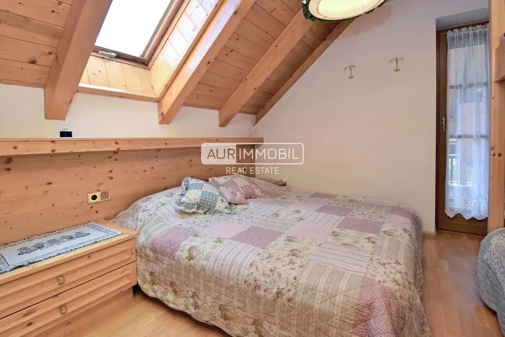 Magamistoad - Luxury Flat with Balcony in Innichen