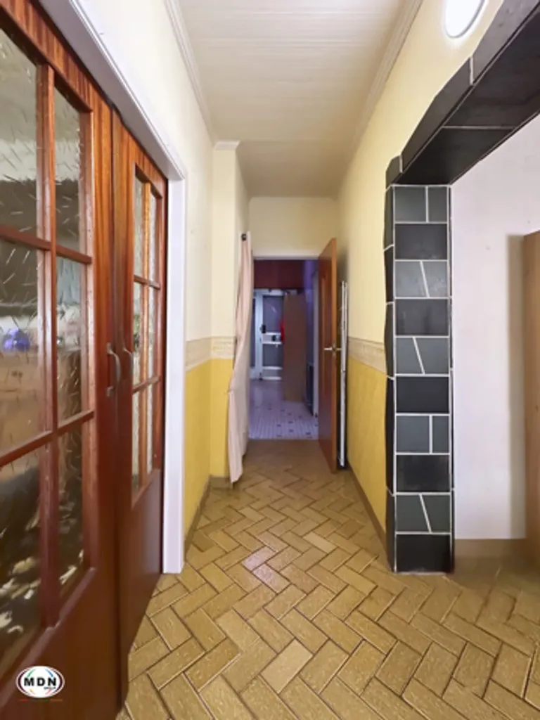 Entrée - Maison Atypique avec Jardin et Terrasse à Boussu