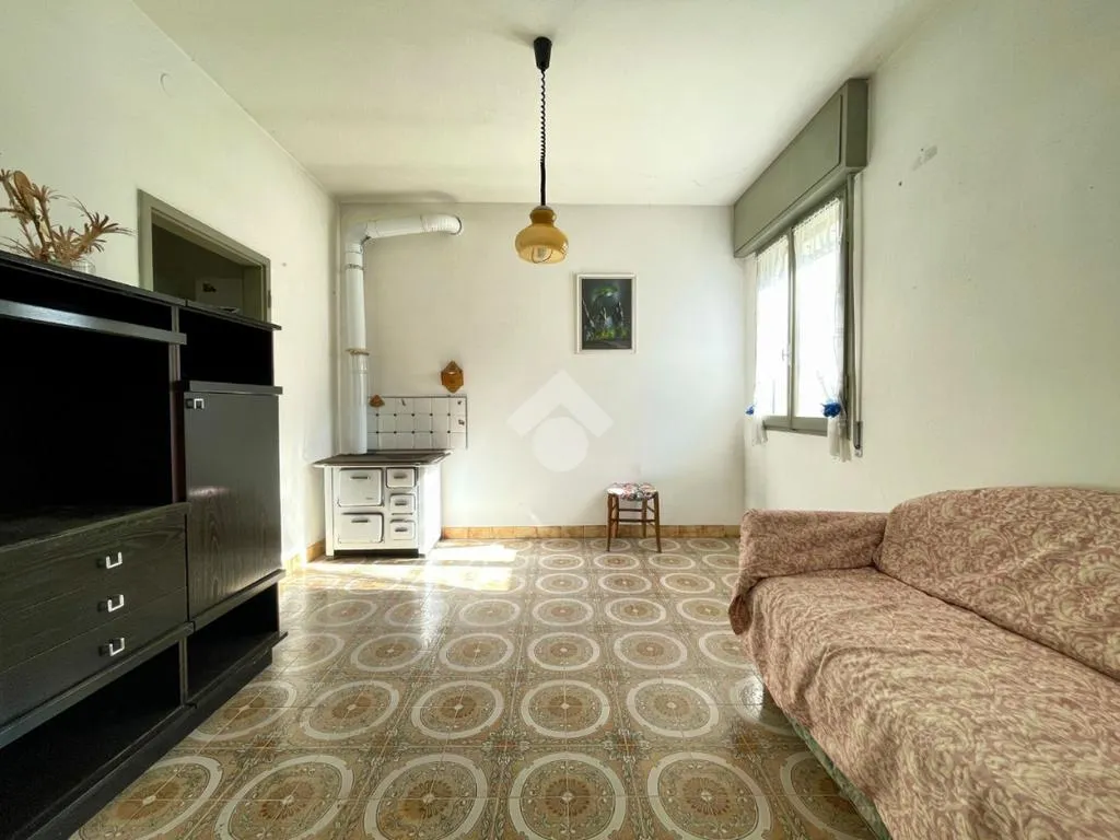 Séjour - Semi-detached House with Garden in Nimis
