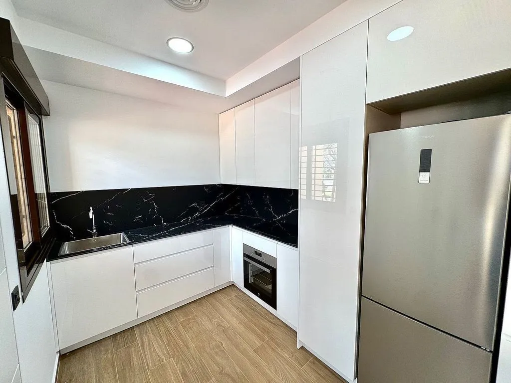 Cuisine - Modern Studio Flat with Air Conditioning in Murcia