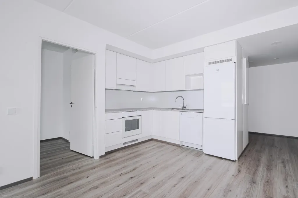 Cuisine - Modern Apartment with Balcony in Karakallio, Espoo