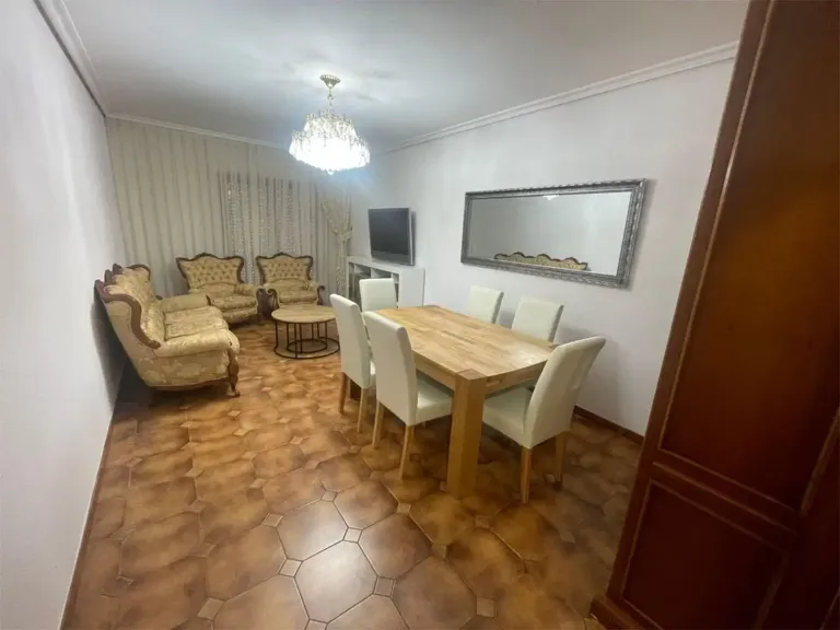 Reformated Apartment with Balcony in Madrid