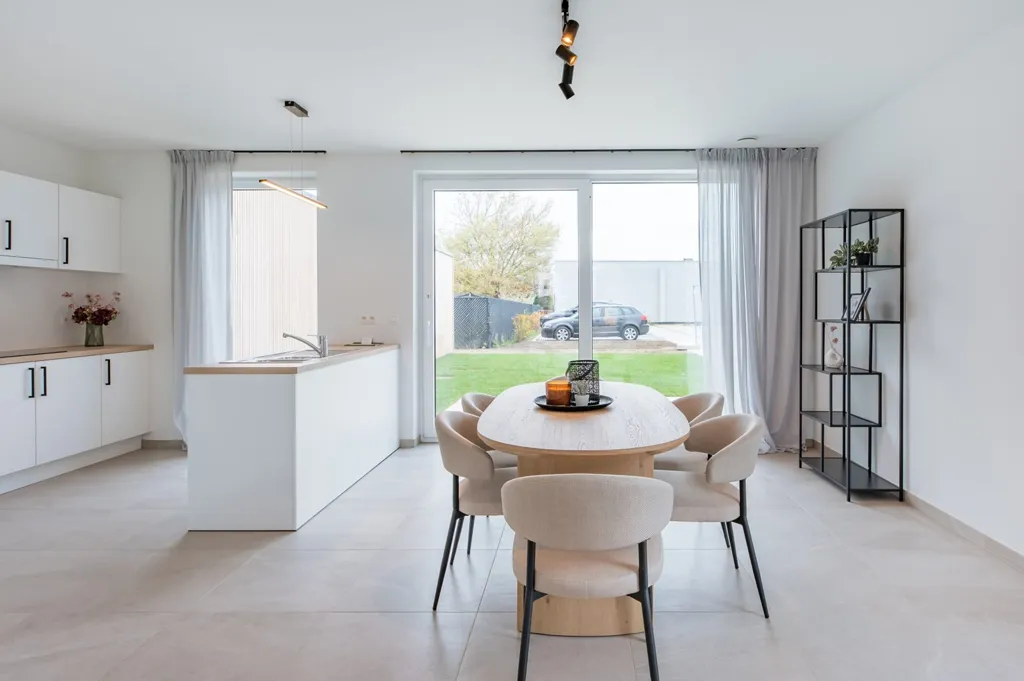 Söögituba - New House with Solar Panels in Wiekevorst