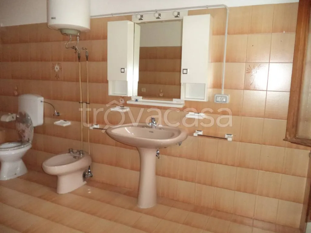 Salles de bain - Independent House with Garden in Cormons
