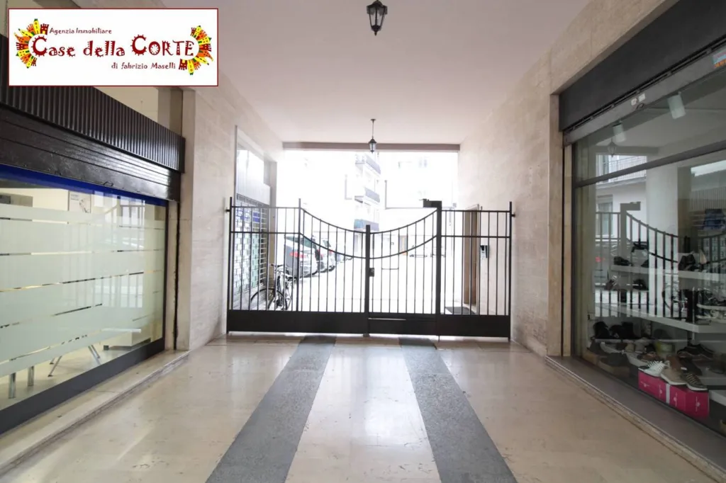 hallway_entrance