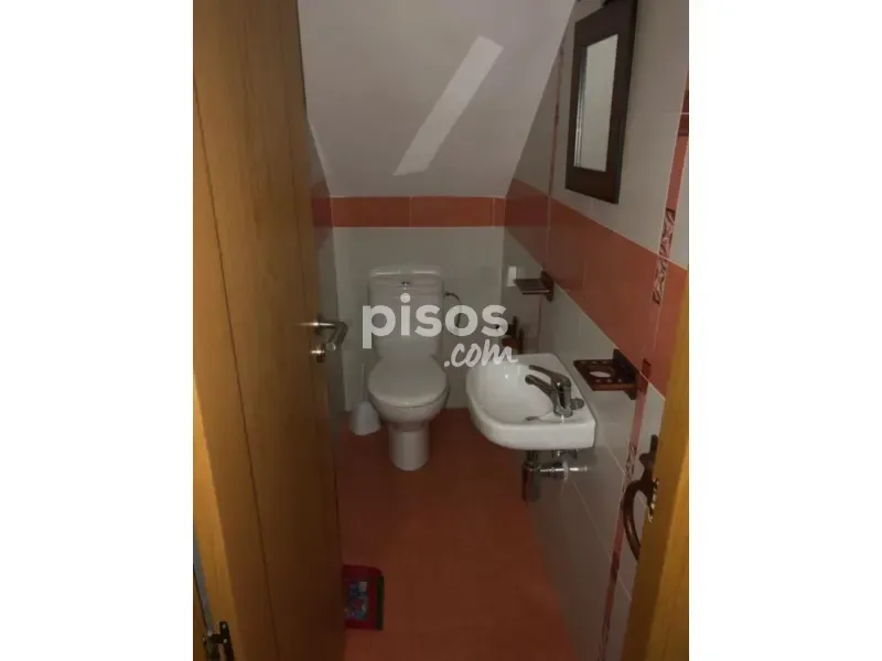 Vannitoad - Duplex with Garage in Plasencia Centre