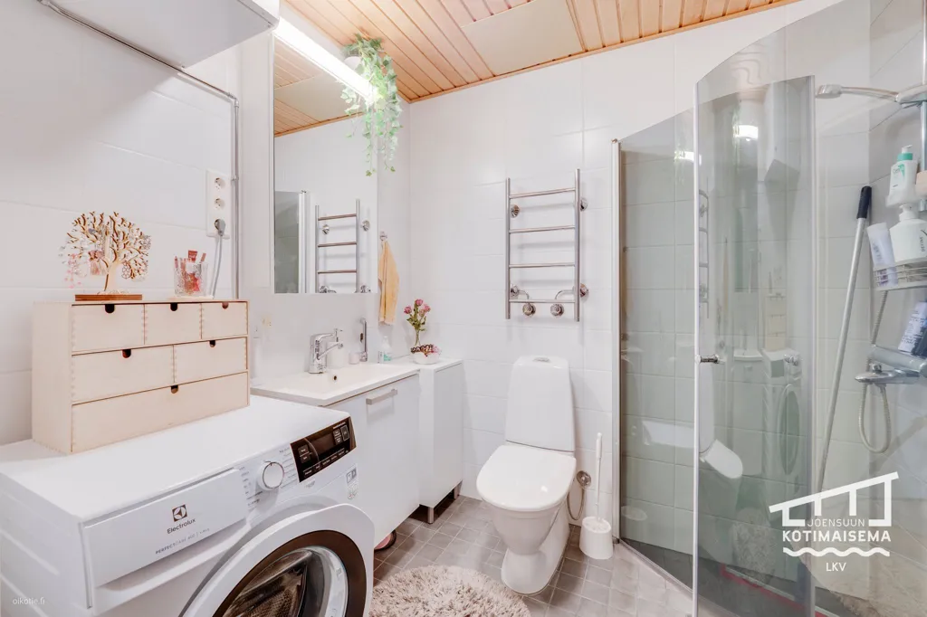 Bagni - Modern Studio with Balcony in Joensuu Centre