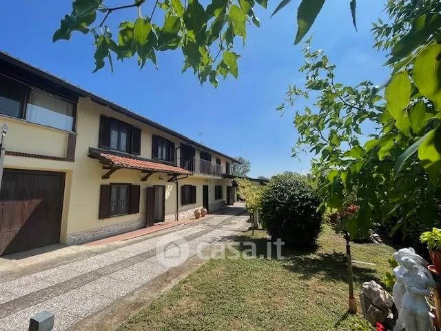 Jardin - Rustic Casale with Garden near Mortara