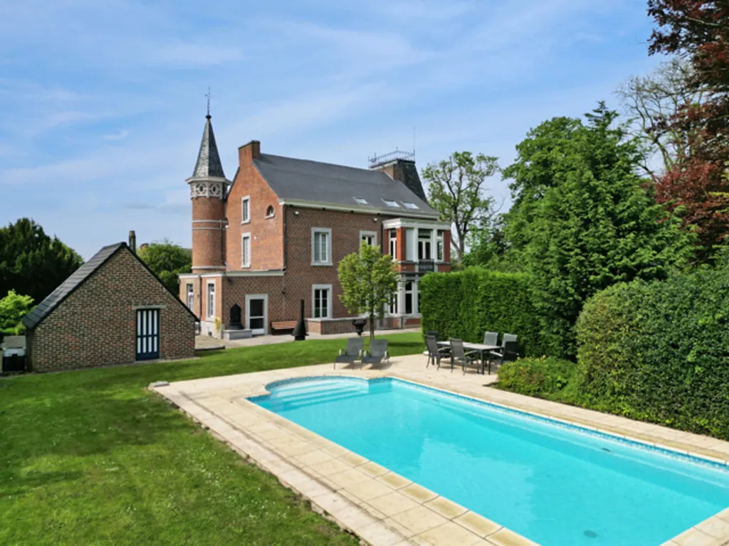 pool_area