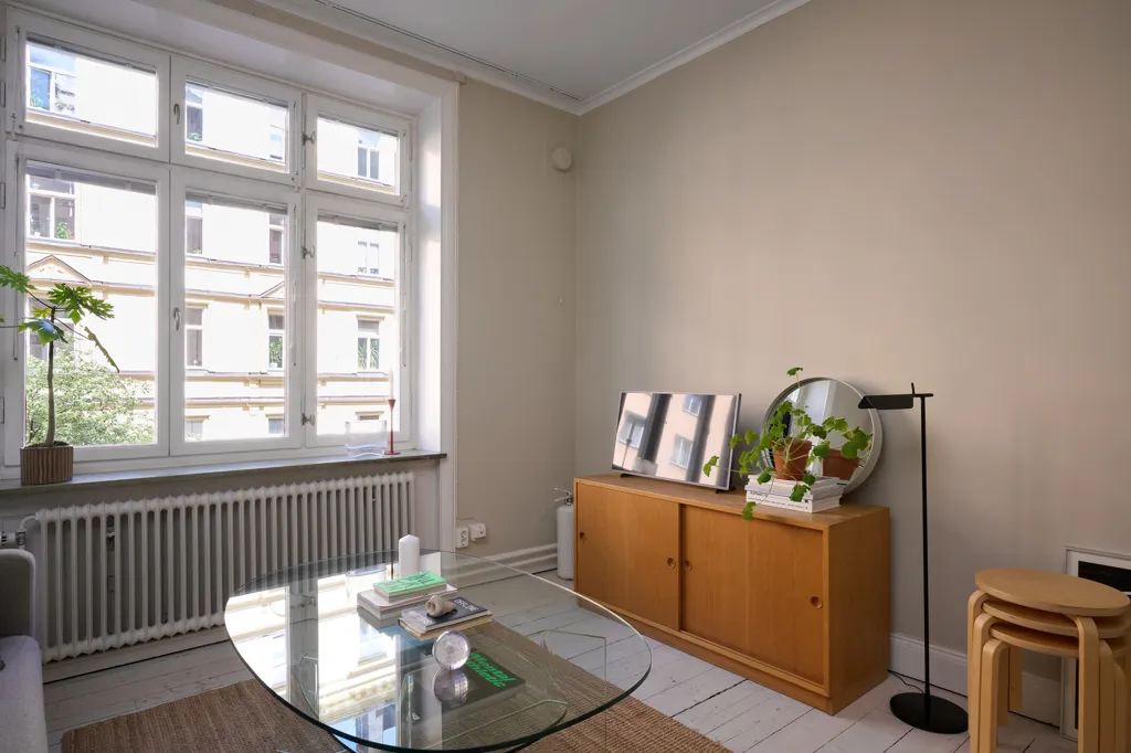 Séjour - Turn-of-the-Century Flat with Garden View in Södermalm