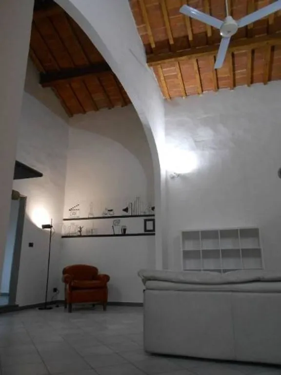 Elutuba - Luxury Apartment with Historic Features in Florence