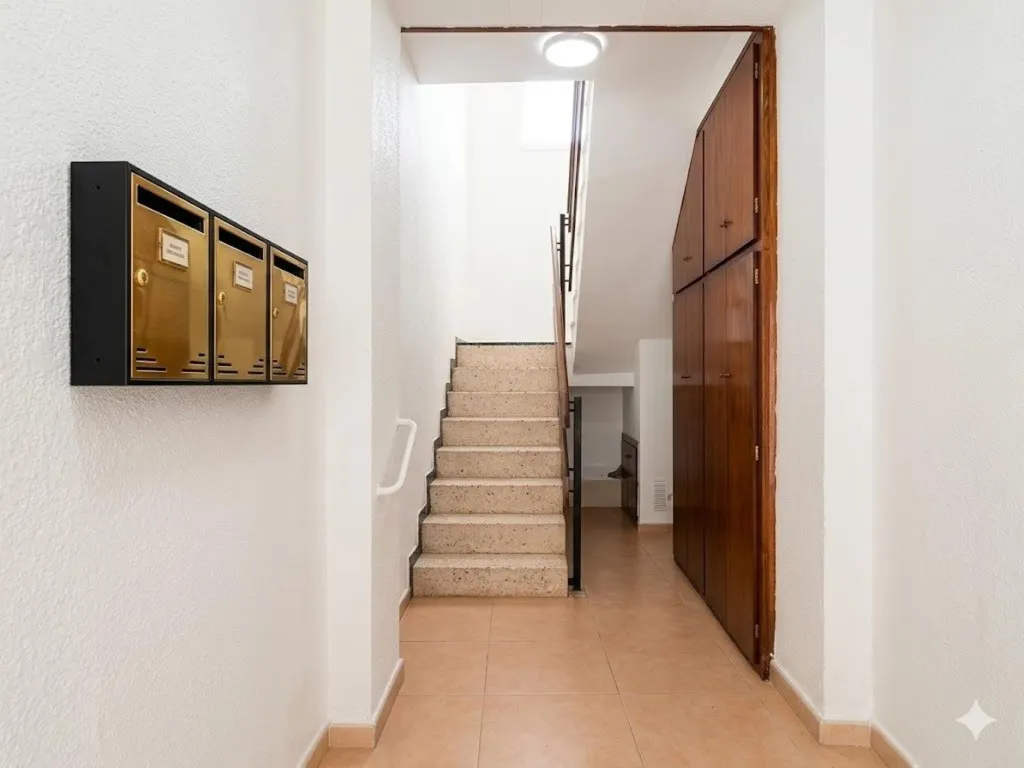 Entrée - Apartment with Sea View Balcony in Les Roquetes
