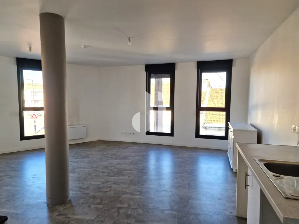 Toad - 3-Bed Flat with Parking in Talence Médoquine