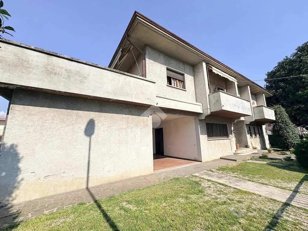 Extérieur - Prestigious Villa with Garden in Creazzo