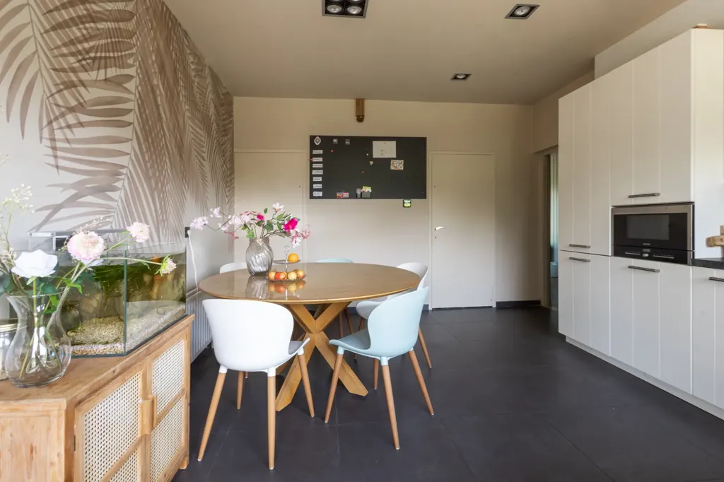 Söögituba - Spacious Detached House with River View in Westdorpe
