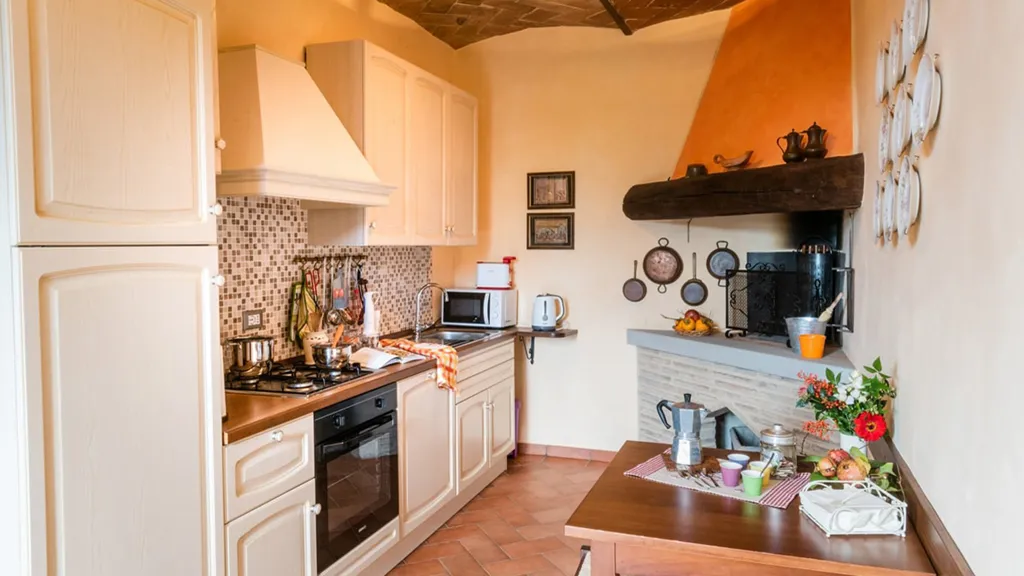 Cucina - Historic Hamlet with Pool in Anghiari