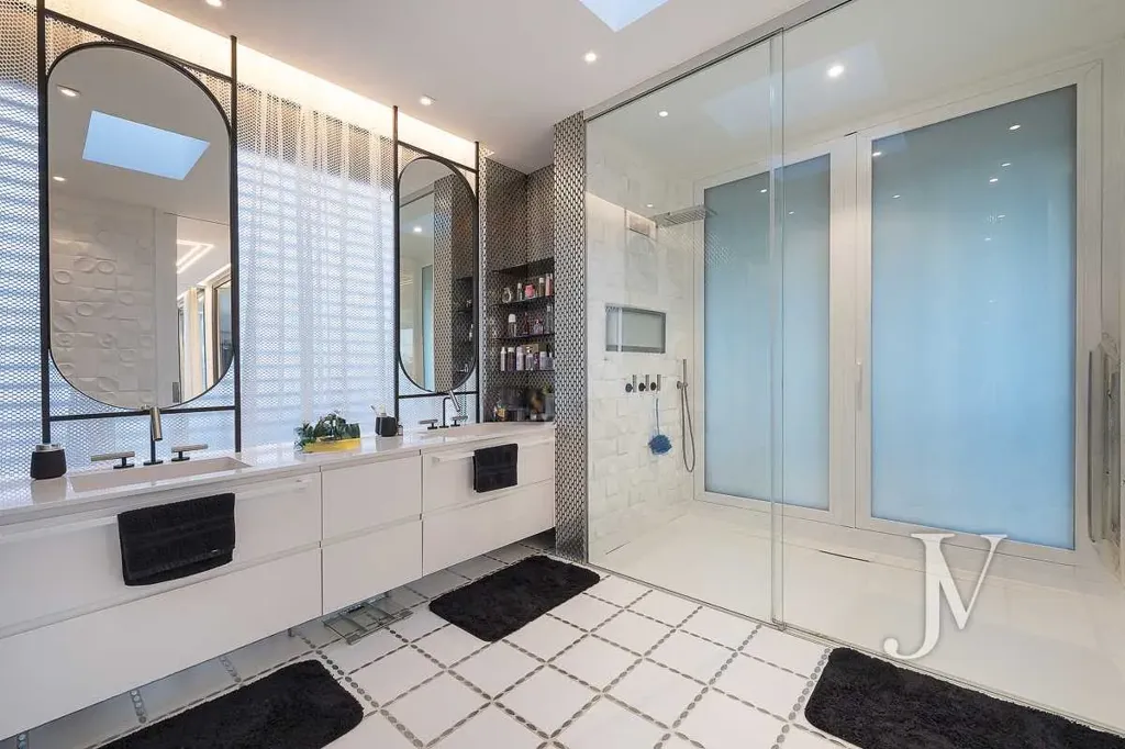 Salles de bain - Modern Villa with Pool in Parque Conde de Orgaz