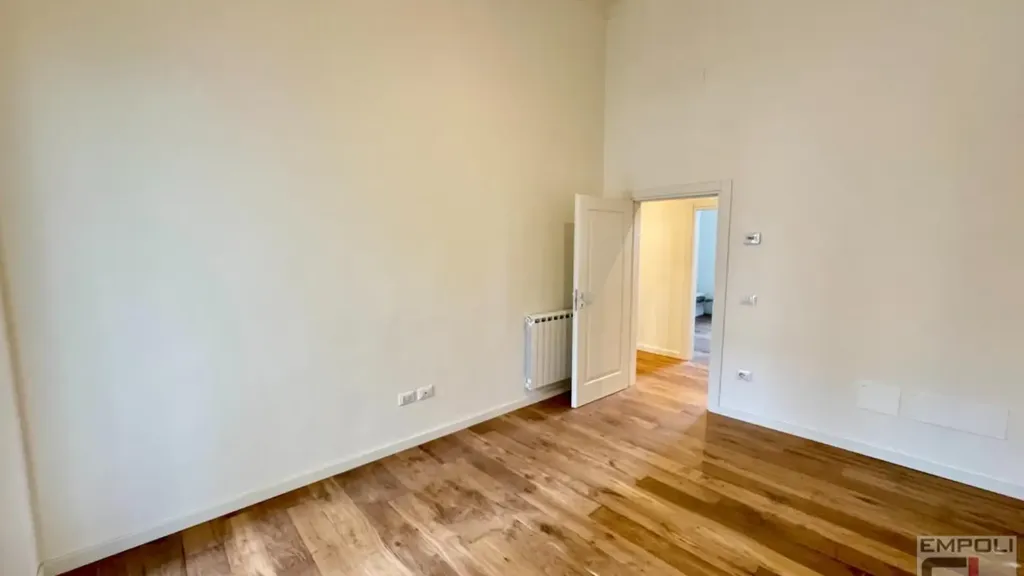 Pièces - Central 3-Bedroom Apartment in Empoli