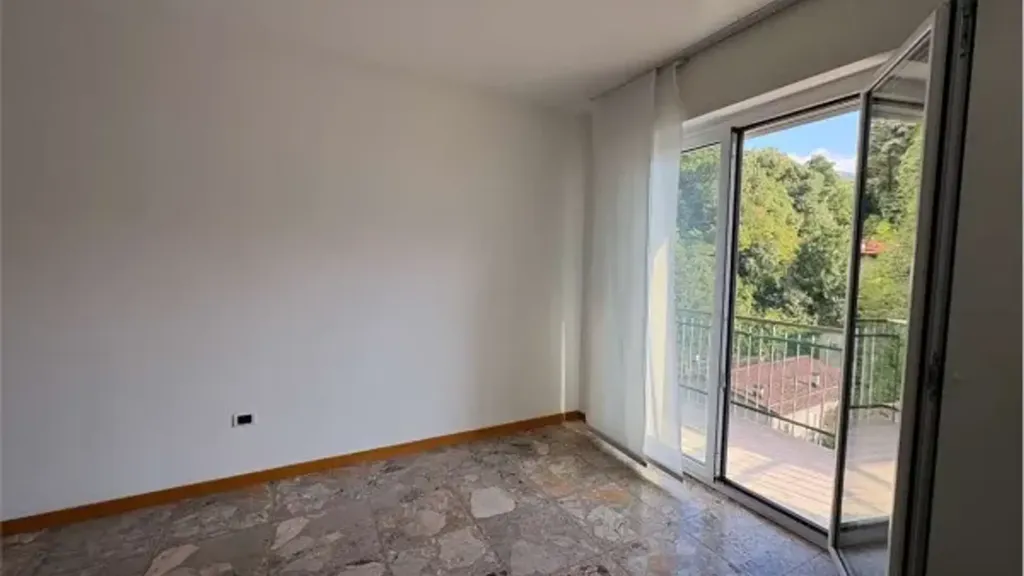 Toad - Quadrilocale with Balcony in Trento
