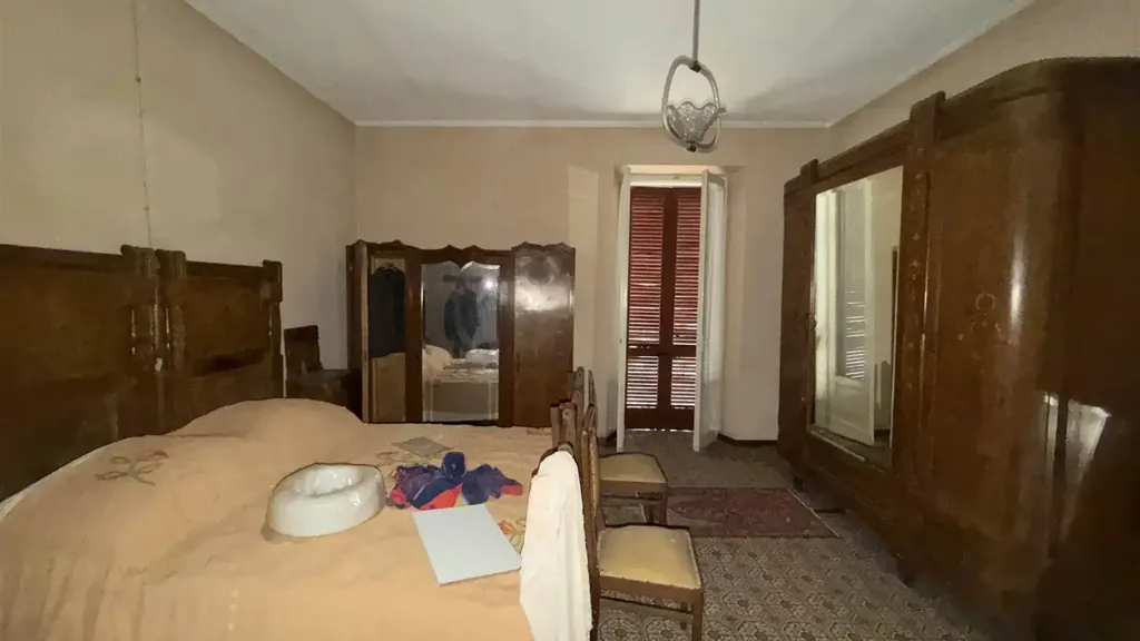 Chambres - Independent House with Dual Access in Gambolo'